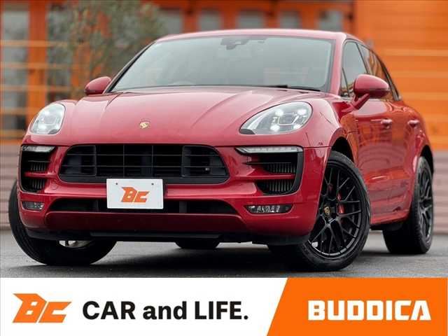 2016 Porsche MACAN photo 1