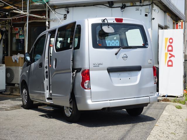 2010 Nissan NV200 VANETTE VAN thumbnail 15