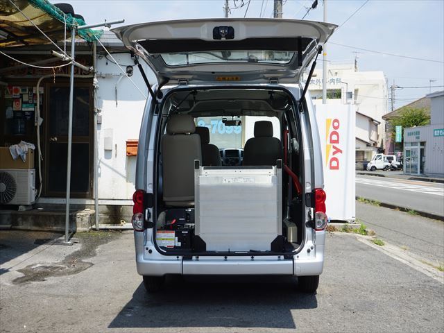 2010 Nissan NV200 VANETTE VAN thumbnail 17