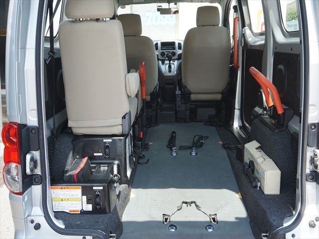 2010 Nissan NV200 VANETTE VAN thumbnail 27