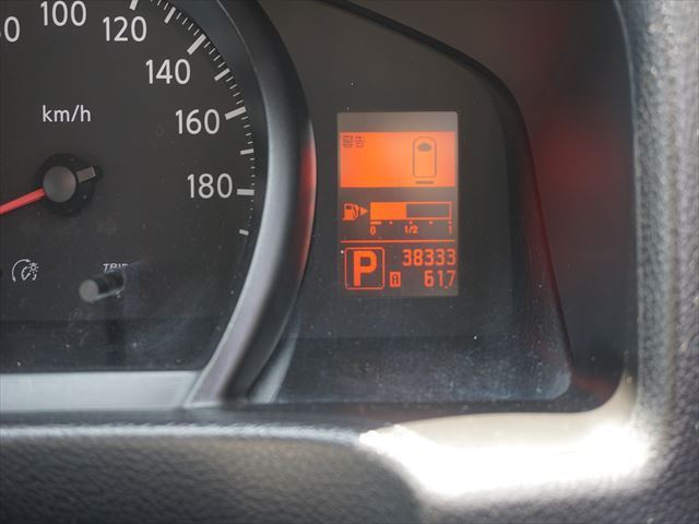 2010 Nissan NV200 VANETTE VAN thumbnail 35
