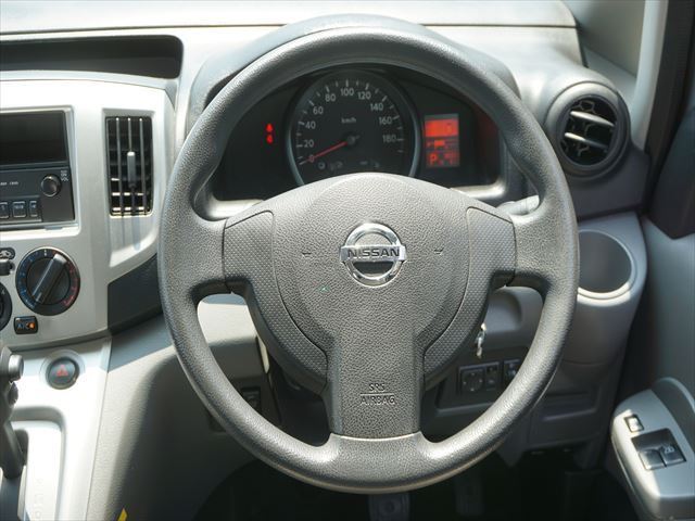 2010 Nissan NV200 VANETTE VAN thumbnail 37