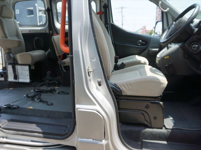 2010 Nissan NV200 VANETTE VAN thumbnail 40
