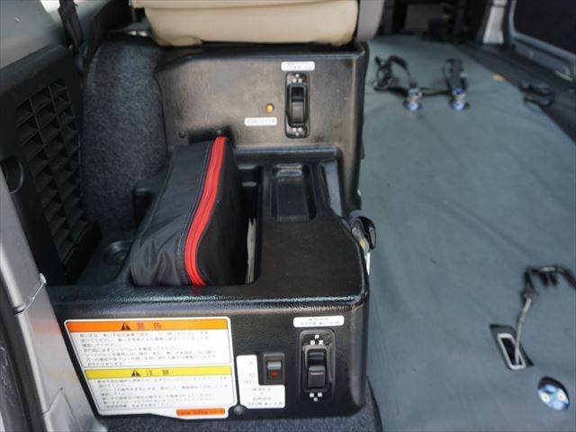 2010 Nissan NV200 VANETTE VAN thumbnail 47
