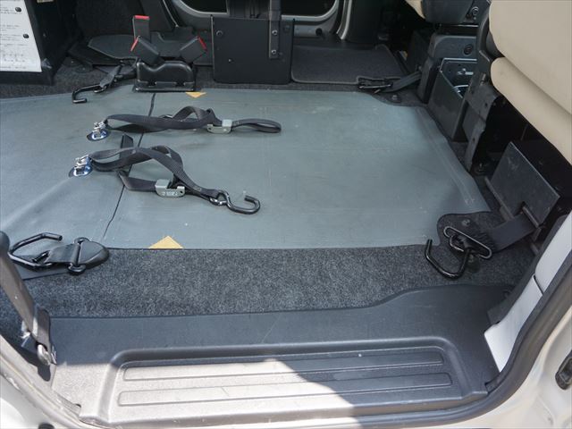 2010 Nissan NV200 VANETTE VAN thumbnail 54