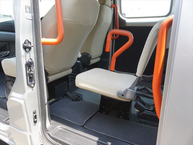2010 Nissan NV200 VANETTE VAN thumbnail 61