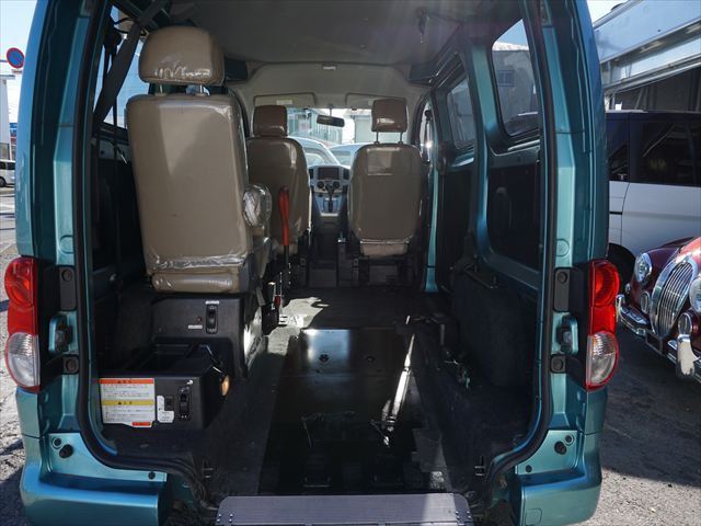 2010 Nissan NV200 VANETTE VAN — миниатюра 14