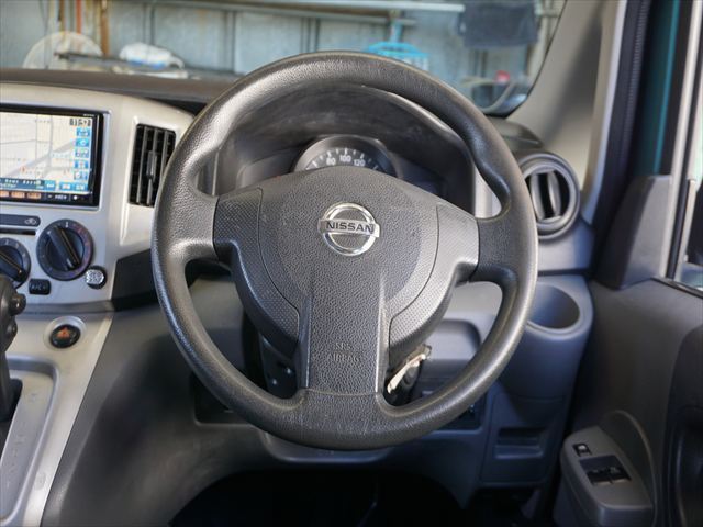 2010 Nissan NV200 VANETTE VAN — миниатюра 21