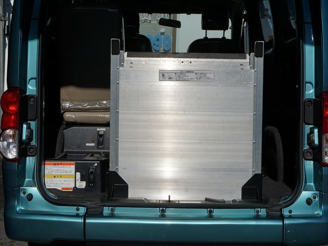 2010 Nissan NV200 VANETTE VAN — миниатюра 23