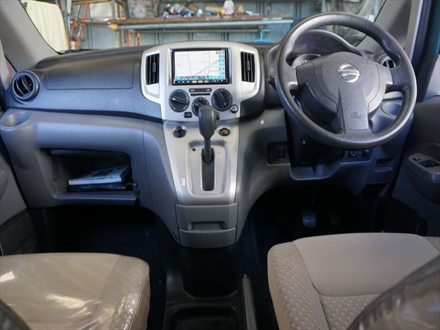 2010 Nissan NV200 VANETTE VAN — миниатюра 33