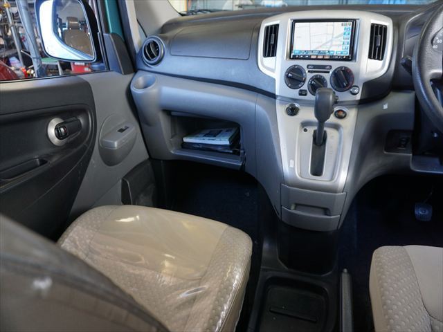 2010 Nissan NV200 VANETTE VAN — миниатюра 34