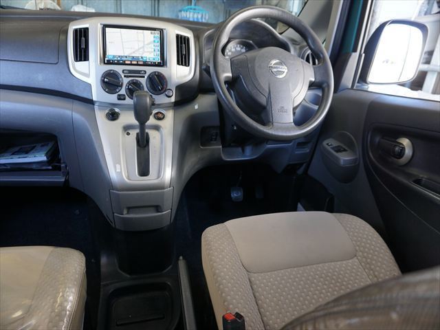 2010 Nissan NV200 VANETTE VAN — миниатюра 35