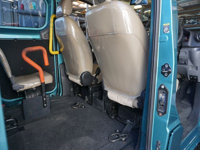 2010 Nissan NV200 VANETTE VAN — миниатюра 43