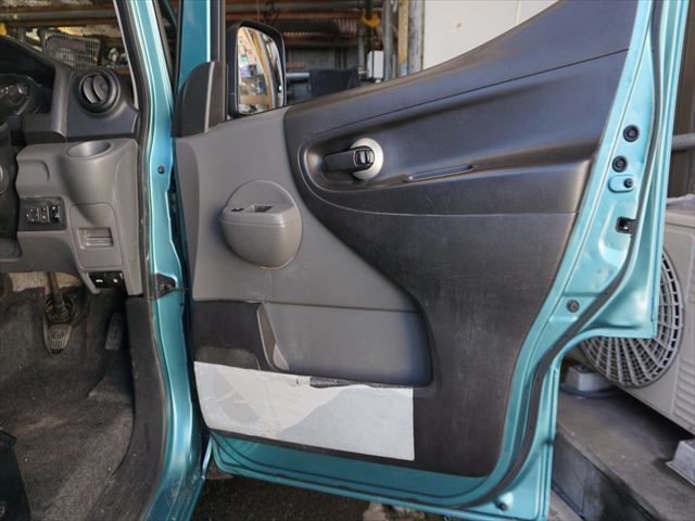2010 Nissan NV200 VANETTE VAN — миниатюра 48