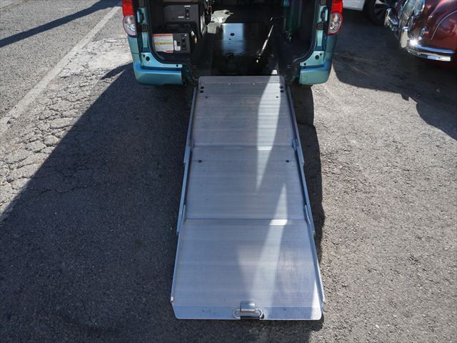 2010 Nissan NV200 VANETTE VAN — миниатюра 63