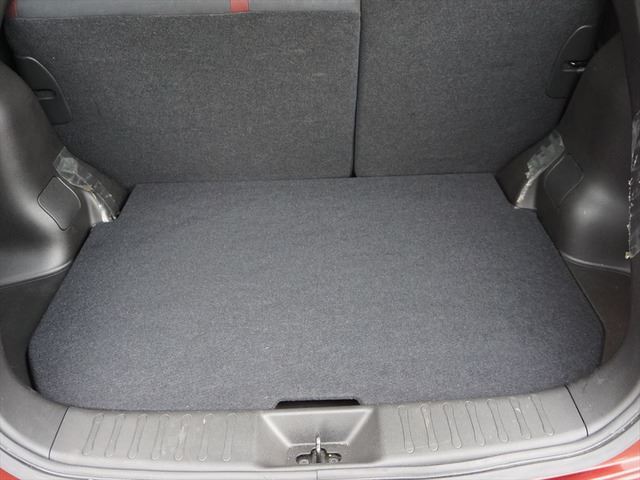 صورة مصغرة 49 لـ 2011 Nissan JUKE