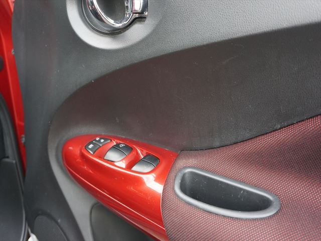 صورة مصغرة 63 لـ 2011 Nissan JUKE