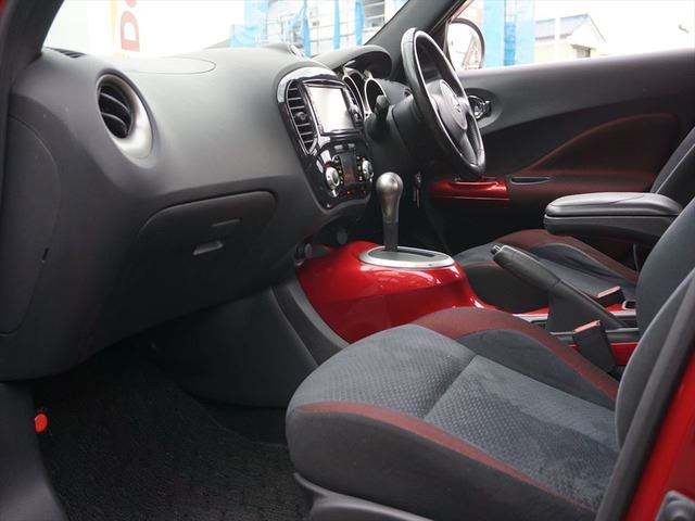صورة مصغرة 75 لـ 2011 Nissan JUKE