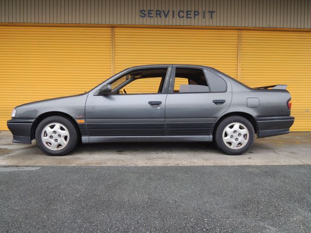 1990 Nissan PRIMERA 照片 7