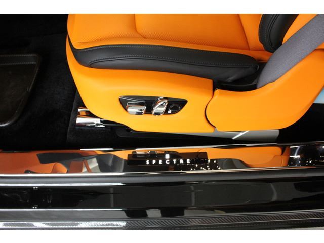 صورة 10 لـ 2025 ROLLS-ROYCE GHOST