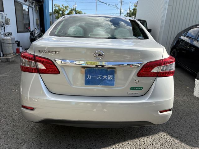 2013 Nissan SYLPHY — миниатюра 33