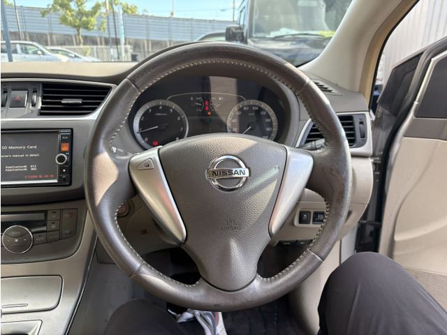 2013 Nissan SYLPHY — миниатюра 40