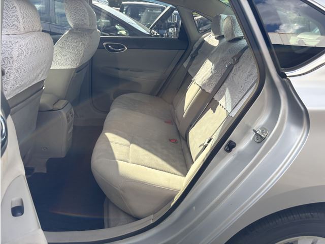 2013 Nissan SYLPHY — фото 5
