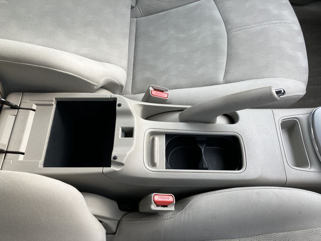 صورة مصغرة 48 لـ 2013 Nissan SYLPHY