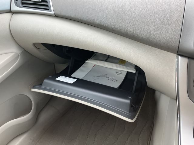صورة مصغرة 49 لـ 2013 Nissan SYLPHY