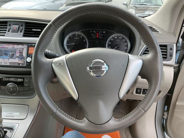 صورة 7 لـ 2013 Nissan SYLPHY