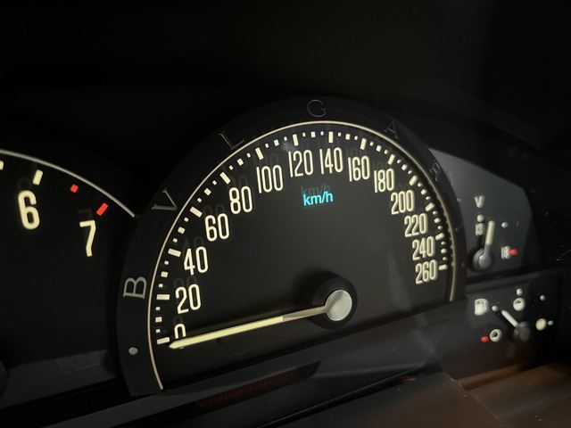 صورة مصغرة 15 لـ 2005 Cadillac XLR