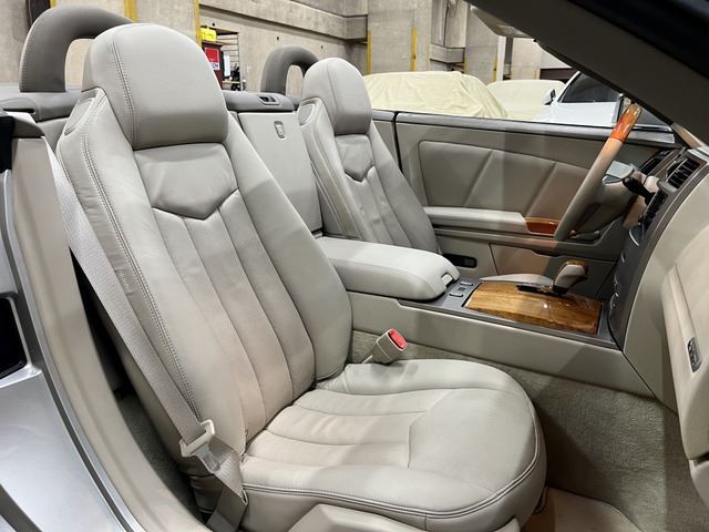 صورة مصغرة 11 لـ 2005 Cadillac XLR