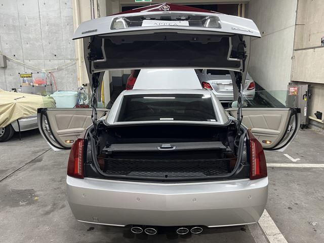 صورة مصغرة 19 لـ 2005 Cadillac XLR