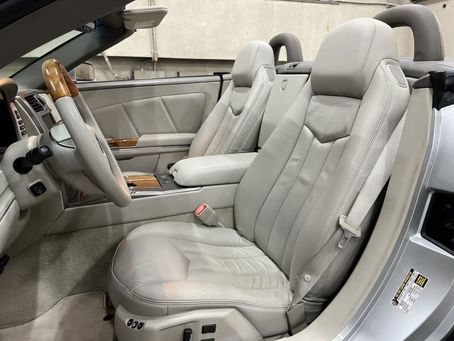 2005 Cadillac XLR 照片 10