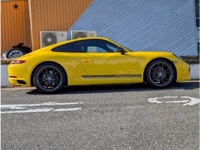 صورة مصغرة 20 لـ 2018 Porsche 911
