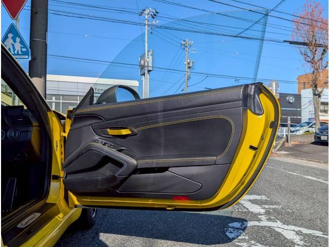 صورة مصغرة 31 لـ 2018 Porsche 911