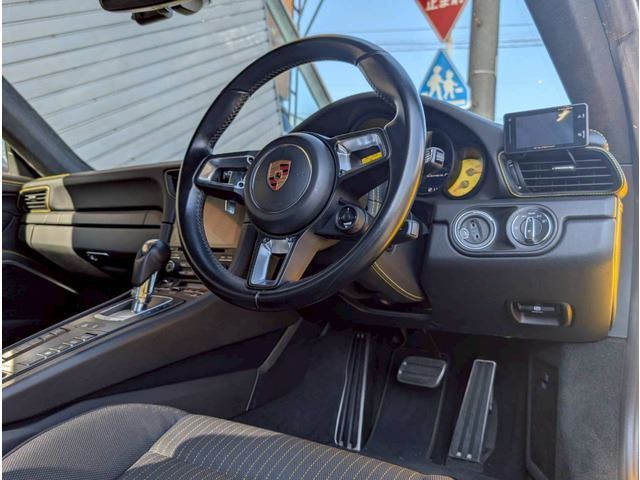 صورة 4 لـ 2018 Porsche 911
