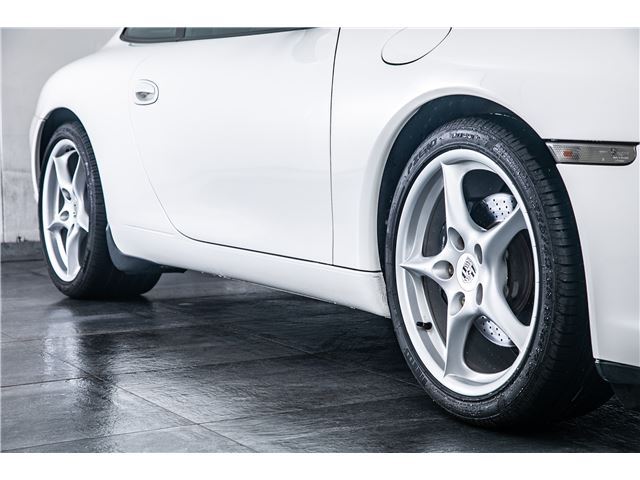 صورة مصغرة 23 لـ 2003 Porsche 911