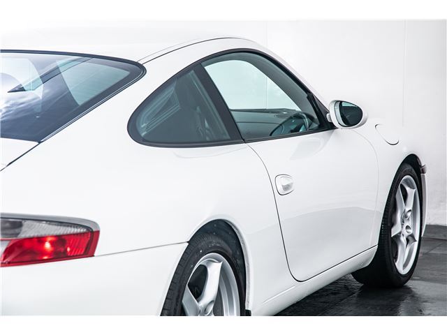 صورة مصغرة 35 لـ 2003 Porsche 911