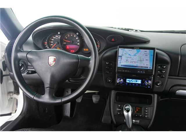 صورة مصغرة 44 لـ 2003 Porsche 911