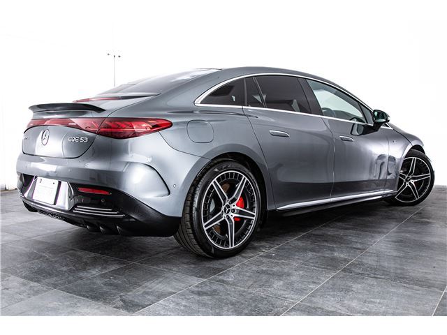 2023 Mercedes-BENZ EQE AMG — миниатюра 12