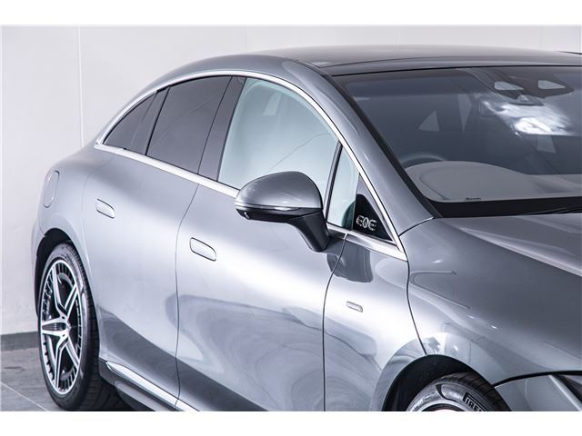 2023 Mercedes-BENZ EQE AMG — миниатюра 21