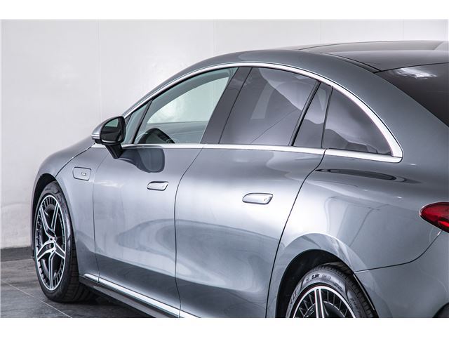 2023 Mercedes-BENZ EQE AMG — миниатюра 31