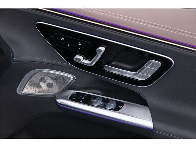 2023 Mercedes-BENZ EQE AMG — миниатюра 69