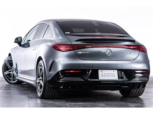 صورة 9 لـ 2023 Mercedes-BENZ EQE AMG