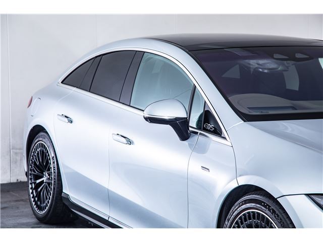 صورة مصغرة 21 لـ 2024 Mercedes-BENZ EQS AMG