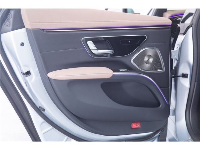 صورة مصغرة 74 لـ 2024 Mercedes-BENZ EQS AMG