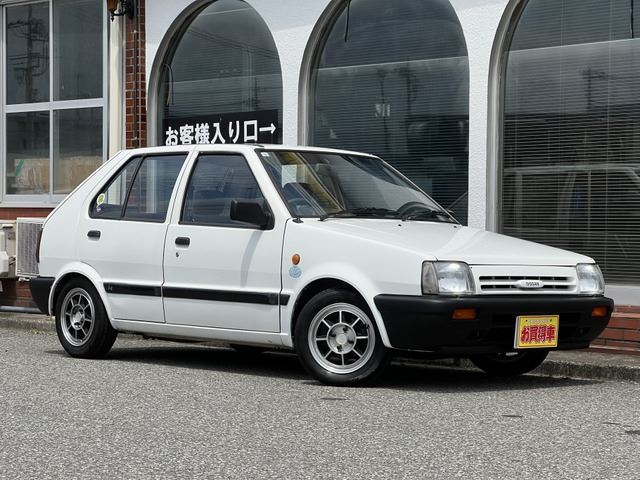 1991 Nissan MARCH 照片 1