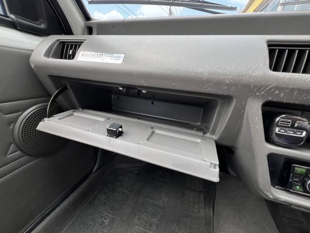 صورة مصغرة 39 لـ 1991 Nissan MARCH