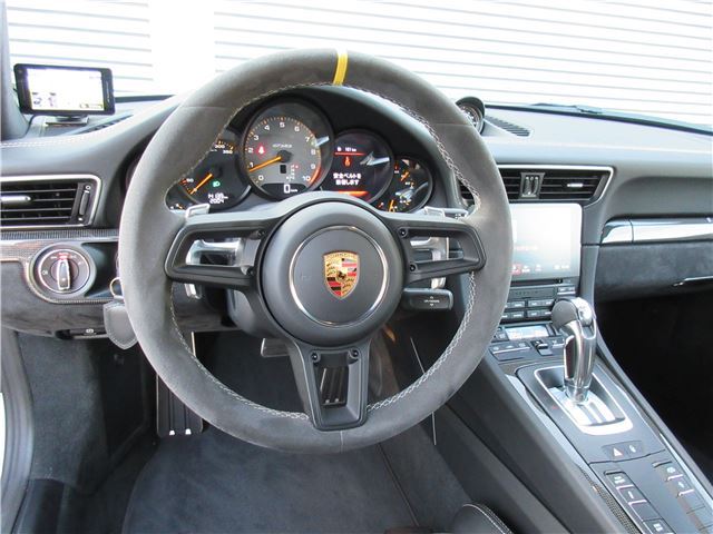 2019 Porsche 911 — миниатюра 21